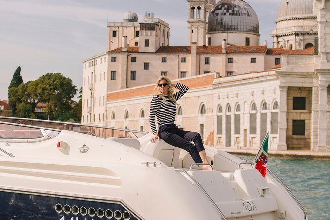 Venice: Sunset Lagoon Experience - Stop 1: Cruising the southern lagoon toward Poveglia
