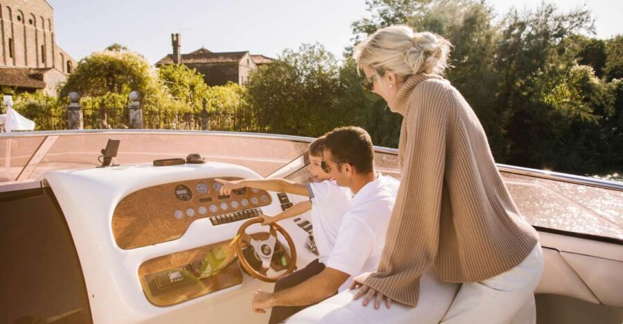 Venice: Sunset Yacht Experience - Key Things You’ll Notice on This Venice Yacht Sunset
