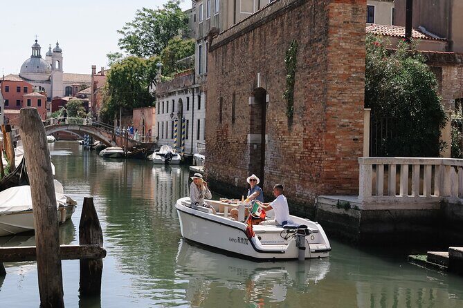 Venice: The Hidden Canals on an Electric Boat - Boat comfort details that matter in real life