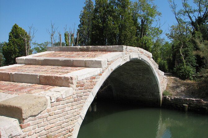 Venice: The Islands of the Lagoon Guided Tour - Torcello option: oldest churches, quiet lagoon vibes, and limited time