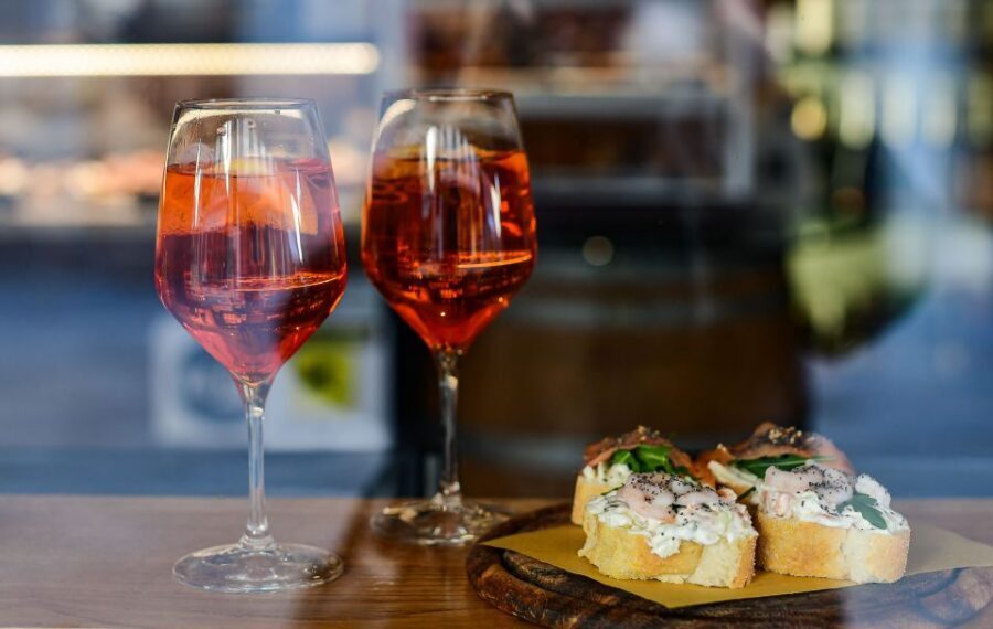 Venice: The Ultimate Food Tour with Wine & Spritz - What it’s really like walking in Venice (and how to be ready)