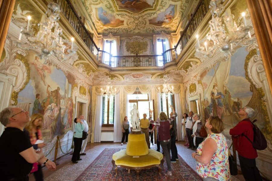 Venice to Padua Full-Day Brenta Riviera Boat Cruise - Locks and swing bridges: the engineering you’ll want to watch