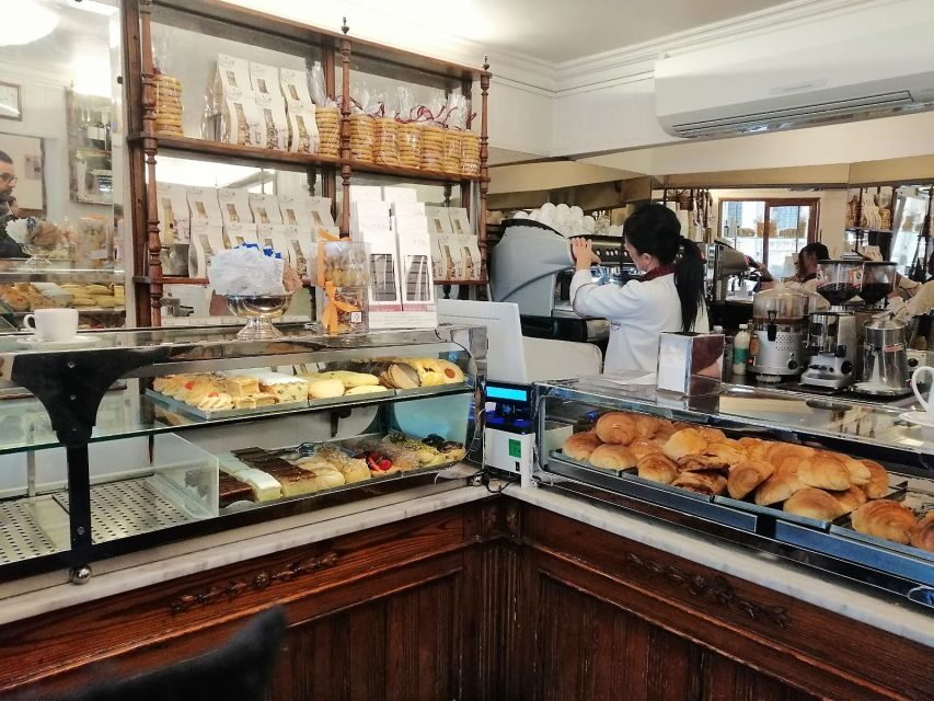 Venice: Traditional Cafés and Pastry Shops Walking Tour - First stop: espresso and a traditional bakery tasting