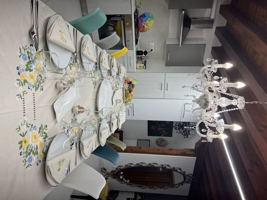Venice: Traditional Home Cooking Experience - Tiramisu, Gelato, Wine, and the Sit-Down Dinner Moment