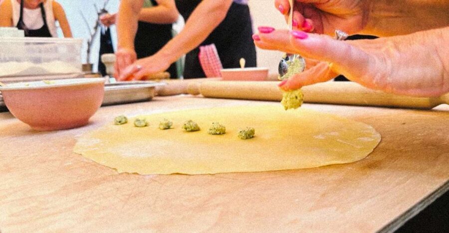 Venice: Traditional Home Cooking Experience - Meeting Rosa at Her Kitchen: Getting to Giudecca