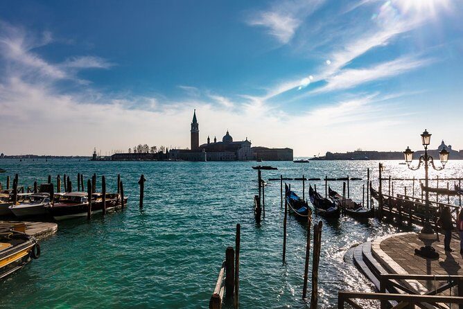 Venice Trilogy: Murano, Burano & Torcello by Lagoon Boat - Burano lace and rainbow houses: the part you’ll remember