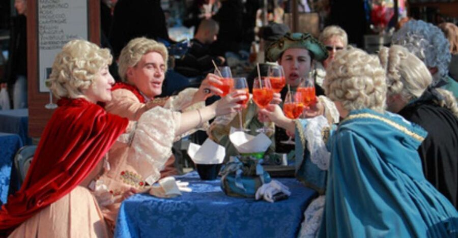 Venice: Venetian Style Carnival Pub Crawl - Key things to know before you go
