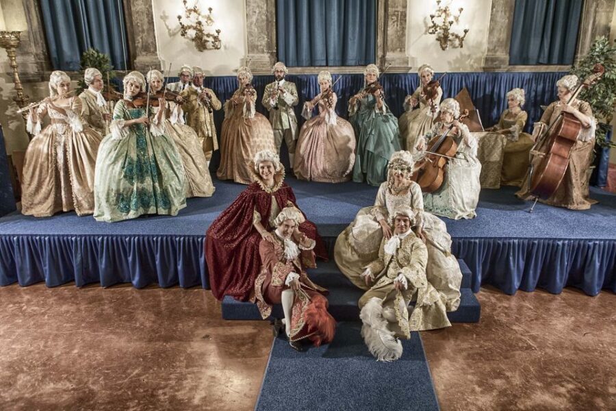 Venice: Vivaldi’s Four Seasons Live Classical Music Concert - The performance style: strings, precision, and a little theatrical flair