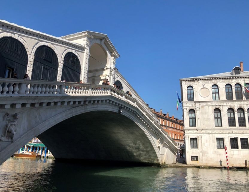 Venice Walking Tour from St. Mark's to Rialto Bridge - From Calle larga de l’Ascension: a practical start point