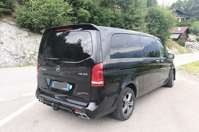 Venice (water taxi) to Venice Airport (VCE) - Departure Transfer - The Drivers and Vehicle Quality (and the One Caveat)