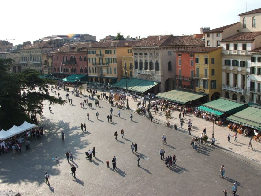 Verona: 3-Hour Guided Walking Tour - Renaissance Palaces and the Fortified-Town Logic Behind Them