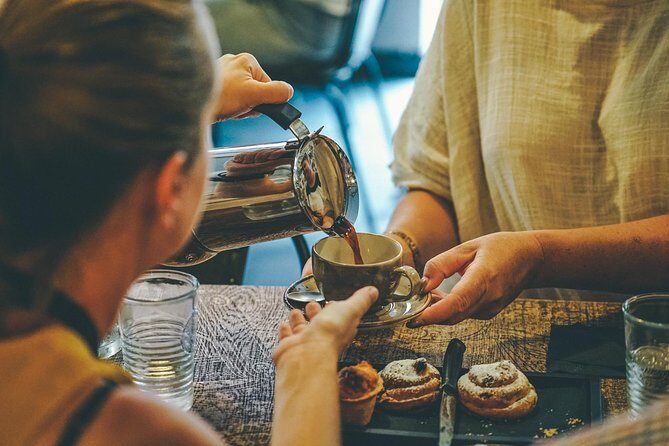 Verona All in one: Food Walking Tour, Lunch & Wine - Verona Food Moves Faster Than a Map