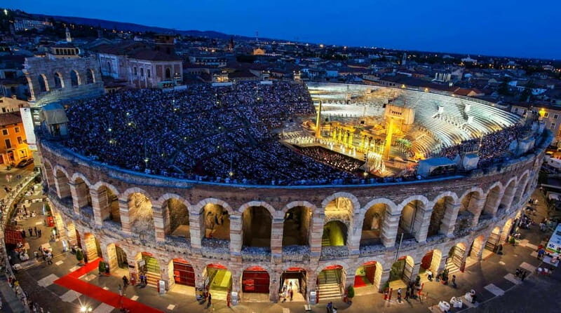 Verona: Arena di Verona Opera Ticket - Pre-show Verona walking tour: turning streets into story