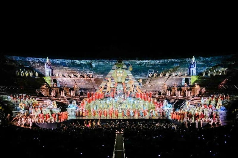 Verona: Arena di Verona Opera Ticket - When to go back to your hotel after the opera