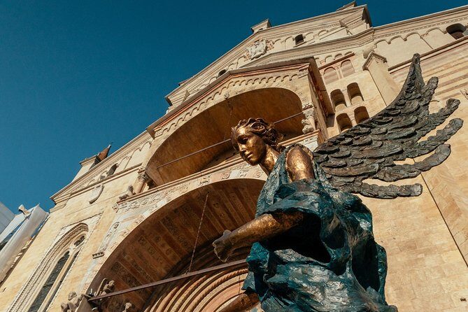 Verona Arena & Surroundings PRIVATE TOUR with Ticket Included - Arena di Verona for Two Hours: What You’ll Notice