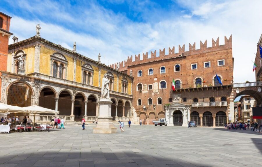 Verona: City Highlights Private Tour - Price and Value for a Private Group Up to Two