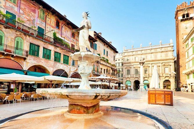 Verona City Sightseeing Walking Tour of Must-See Sites with Local Guide - Piazza Bra: your Verona orientation in the city’s main square