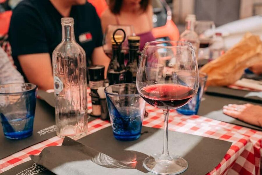 Verona: Food and Wine Tasting Walking Tour - Afternoon tour: cicchetti aperitivo, a cone of meatballs, three wines, Aperol Spritz
