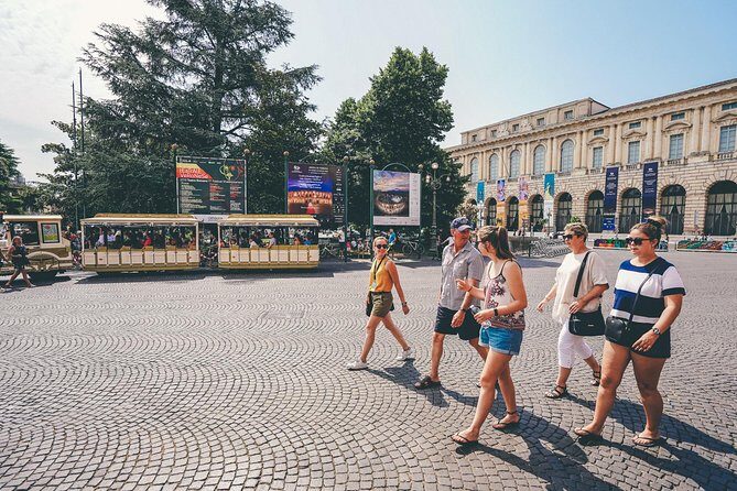 Verona Highlights Walking Tour in Small-group - Verona at walking speed: Roman, medieval, and Shakespeare in one loop