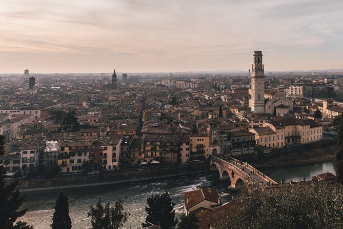 Verona Highlights with Local: Walking Tour Juliet's House Tickets - Key highlights you’ll feel right away