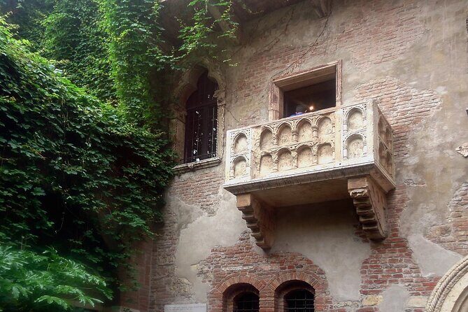 Verona Highlights with Local: Walking Tour Juliet's House Tickets - Duration and group style: planning your day without stress