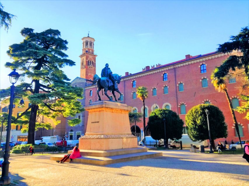 Verona: History and Hidden Gems Guided Walking Tour - Porta Borsari and Riva San Lorenzo: architecture you can spot with your own eyes