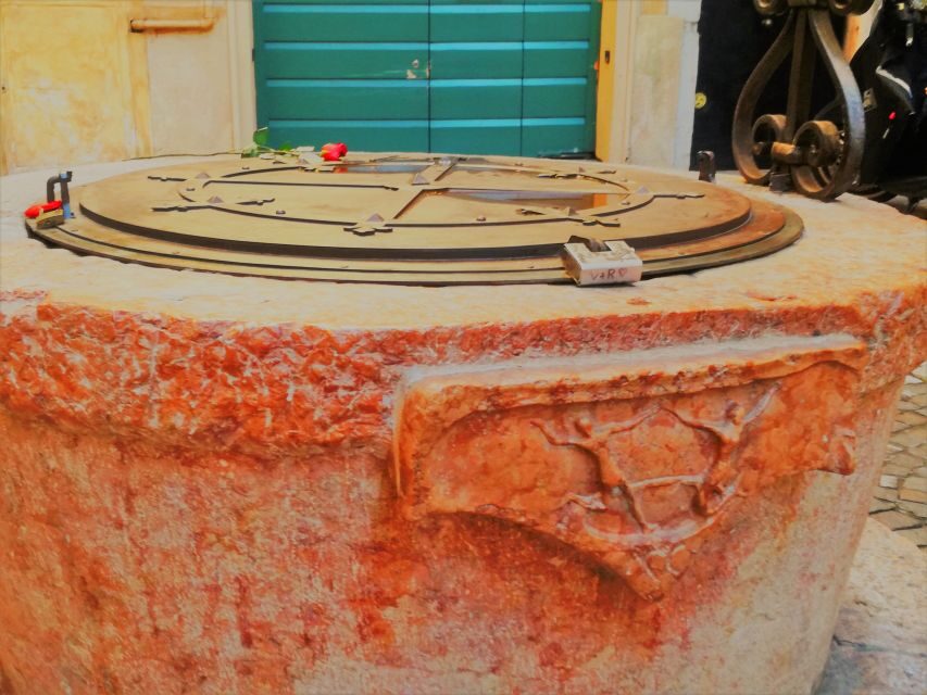 Verona: History and Hidden Gems Guided Walking Tour - Piazza delle Erbe: market history plus the kind of details you’d miss