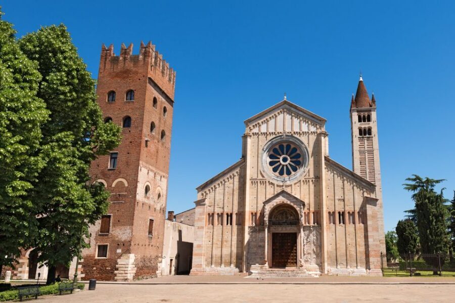 Verona: Hop-on Hop-off Tour 24 or 48-Hour Ticket - What Each Stop Feels Like on the Ground