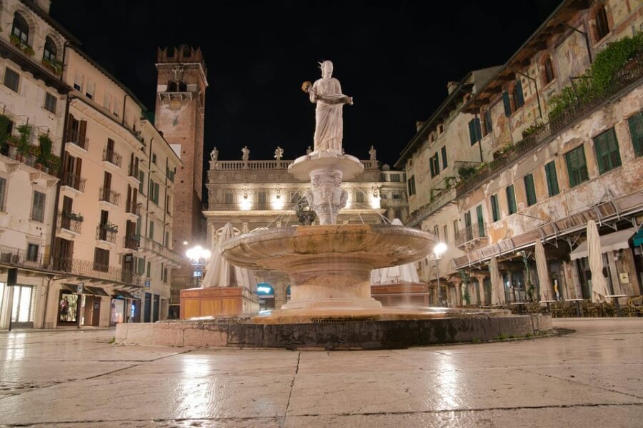Verona: Interactive map for a self-guided tour. - Iconic sights and local meals: how the map helps you pace Verona