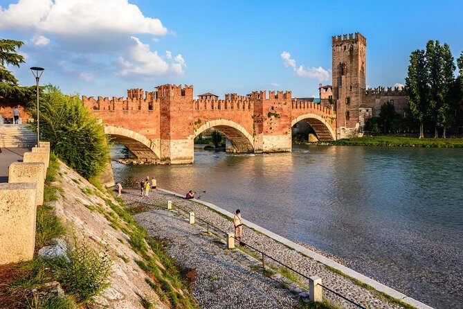 Verona Private Walking Tour with a Local - Key highlights you’ll feel on the ground
