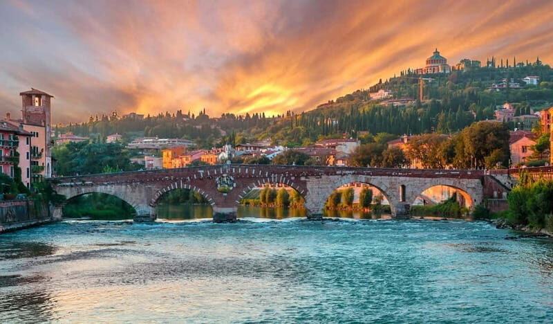 Verona: Romeo and Juliet Guided Walking Tour - Romeo and Juliet in Real Verona: Why This Walk Works