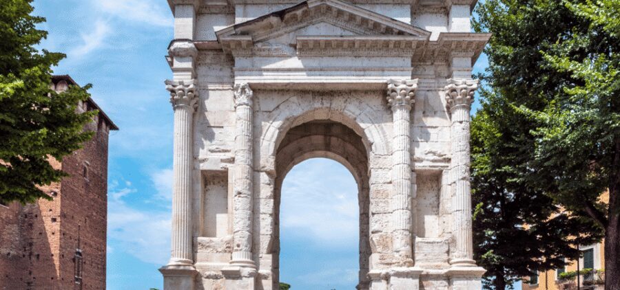 Verona Self Guided Walking Tour with an APP - Verona, on your terms: what this app tour really gives you