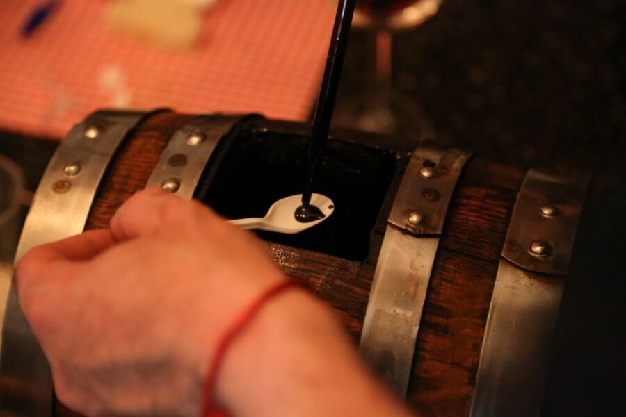 Verona: Traditional Balsamic Vinegar From Modena Tasting - Why balsamic vinegar belongs on a Verona food list