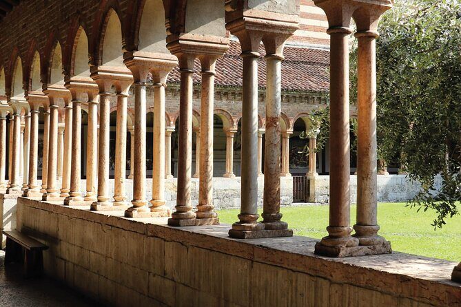 Verona Walking Tour with Audio and Written Guide by a Local - Ponte Garibaldi and the 7-bridge idea