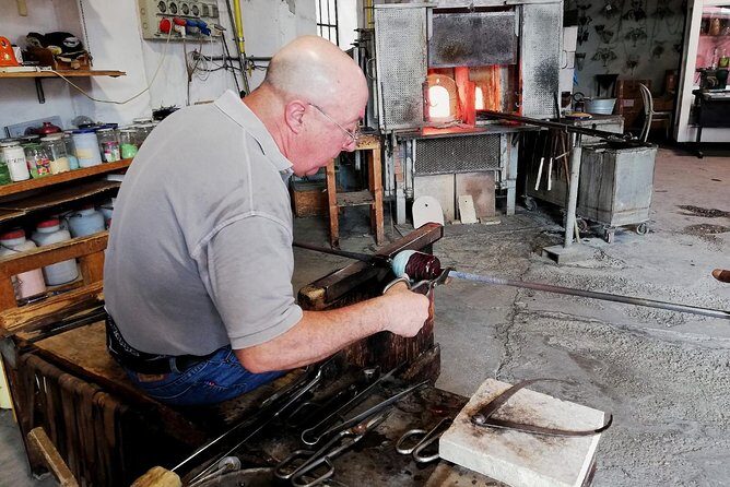Vetreria Guarnieri Murano experience - Murano Glass by Hand: What the Guarnieri Session Covers in 20 Minutes
