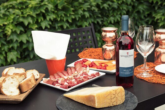 Vineyard tour and tasting of 6 Garda Wines with Giovanna Tantini - The Tasting Lineup: From Crisp Custoza to Greta IGT