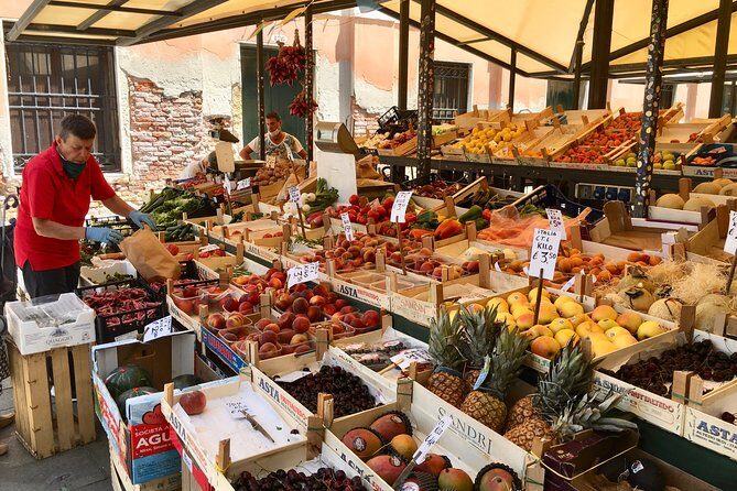 Walking in Venice Off-the-beaten Track - Price and value: what $33.55 buys you