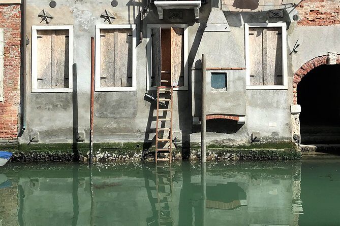 Welcome! Venice Sightseeing kickstart Tour with local guide, small group - Carampane’s past: the red-light area and the street-name clue