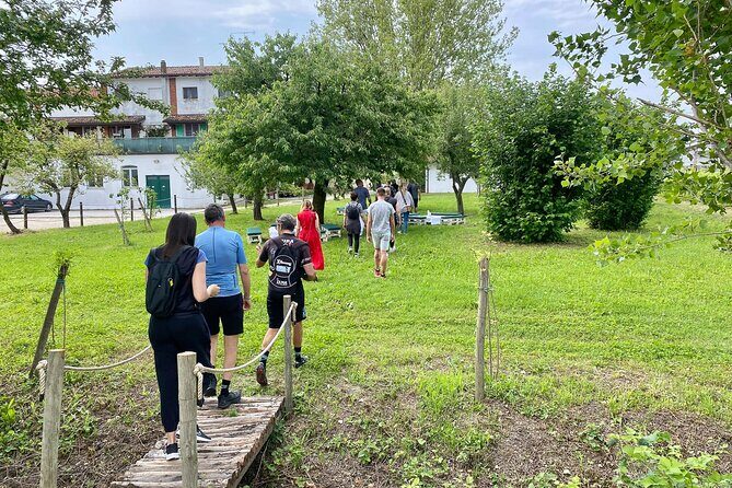 Wine Tasting and Tour of Lugana Wines in Sirmione - Why a Lugana winery visit fits Sirmione so well