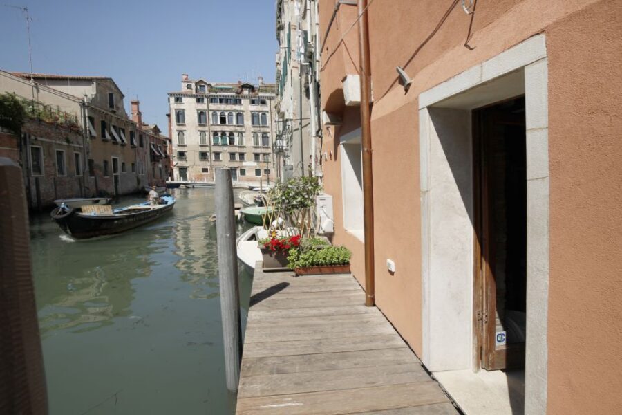 Wine Tasting in Venice - A Venetian Wine Cellar Mood at Adriatico Mar