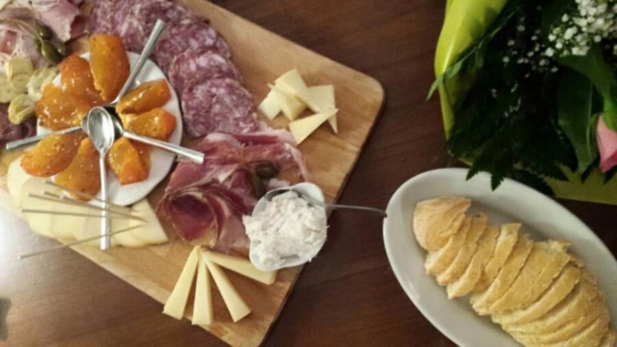 Wine Tasting in Venice - Pairing With Venetian Cicchetti or Cheese-and-Cold-Cuts Boards