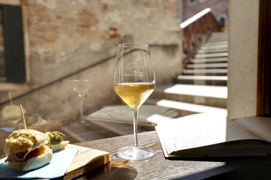 Wine Tasting in Venice - Should You Book This Venice Wine Tasting?