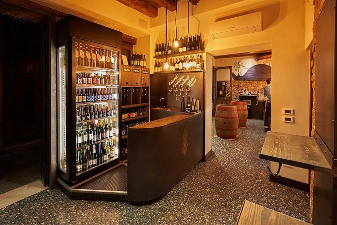 Your Evening in Venice: Aperitif & Lifestyle - Fondamenta Venier Savorgnan: ending at a seafood osteria (dinner not included)