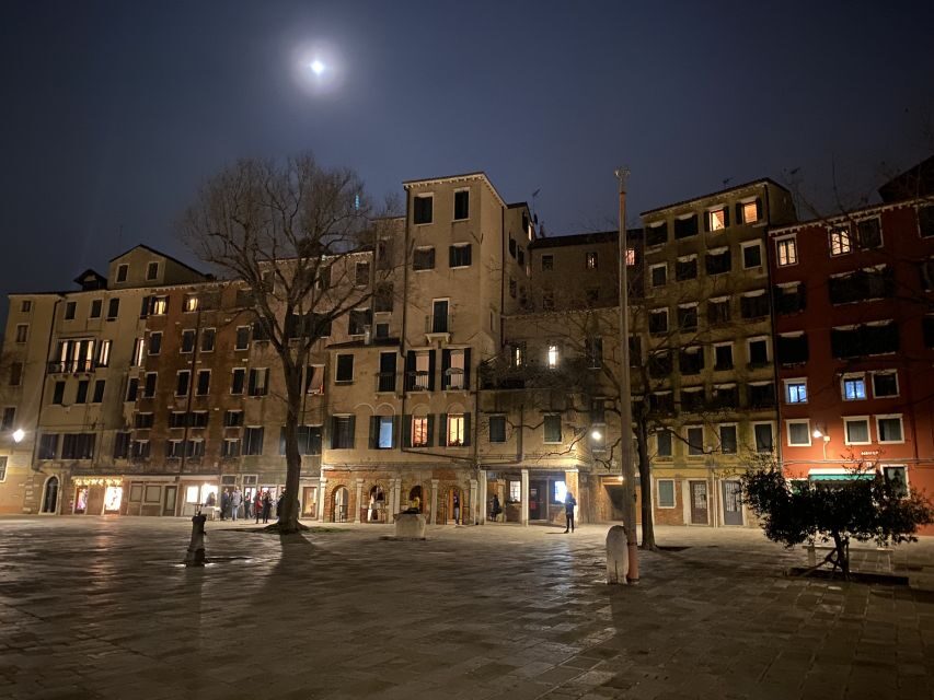 Your evening in Venice - Legends&Ghosts&Aperitif - From Fondamente Nuove to a locals-only Venice vibe