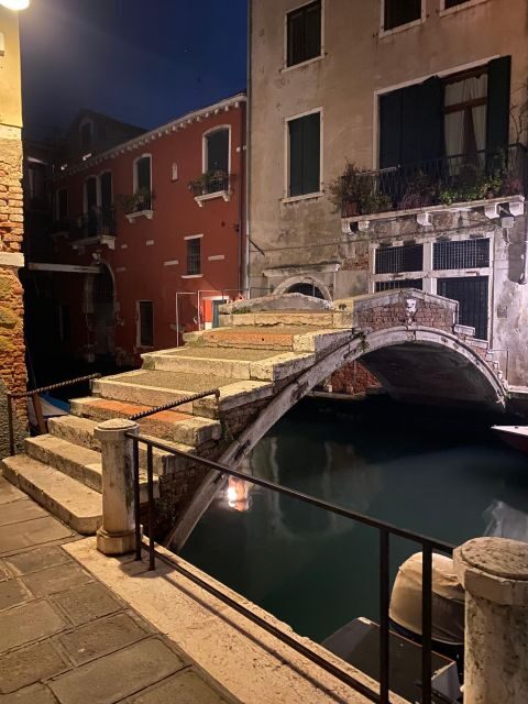 Your evening in Venice - Legends&Ghosts&Aperitif - The Jewish Ghetto walk: history you can actually feel